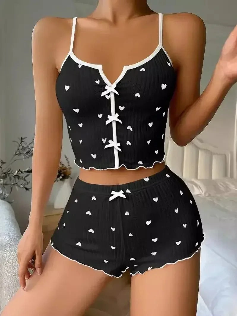 Kadın Pijama Takımı Kalp Baskı Yumuşak Nervürlü Kumaş Seksi Fırfır Trim Rahat